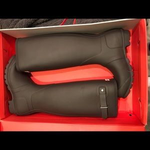 NWT Hunter Boots
